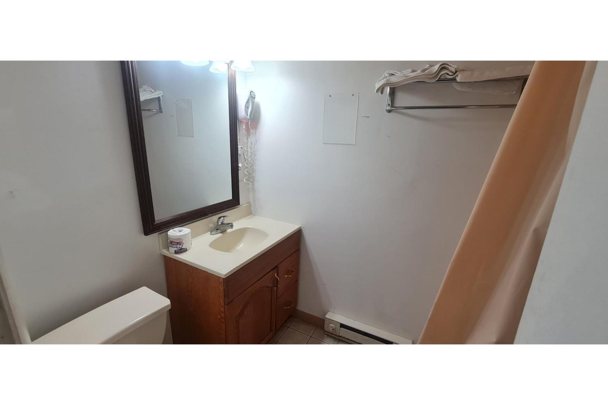 Werry's & Pub By Oyo Poconos East Stroudsburg
